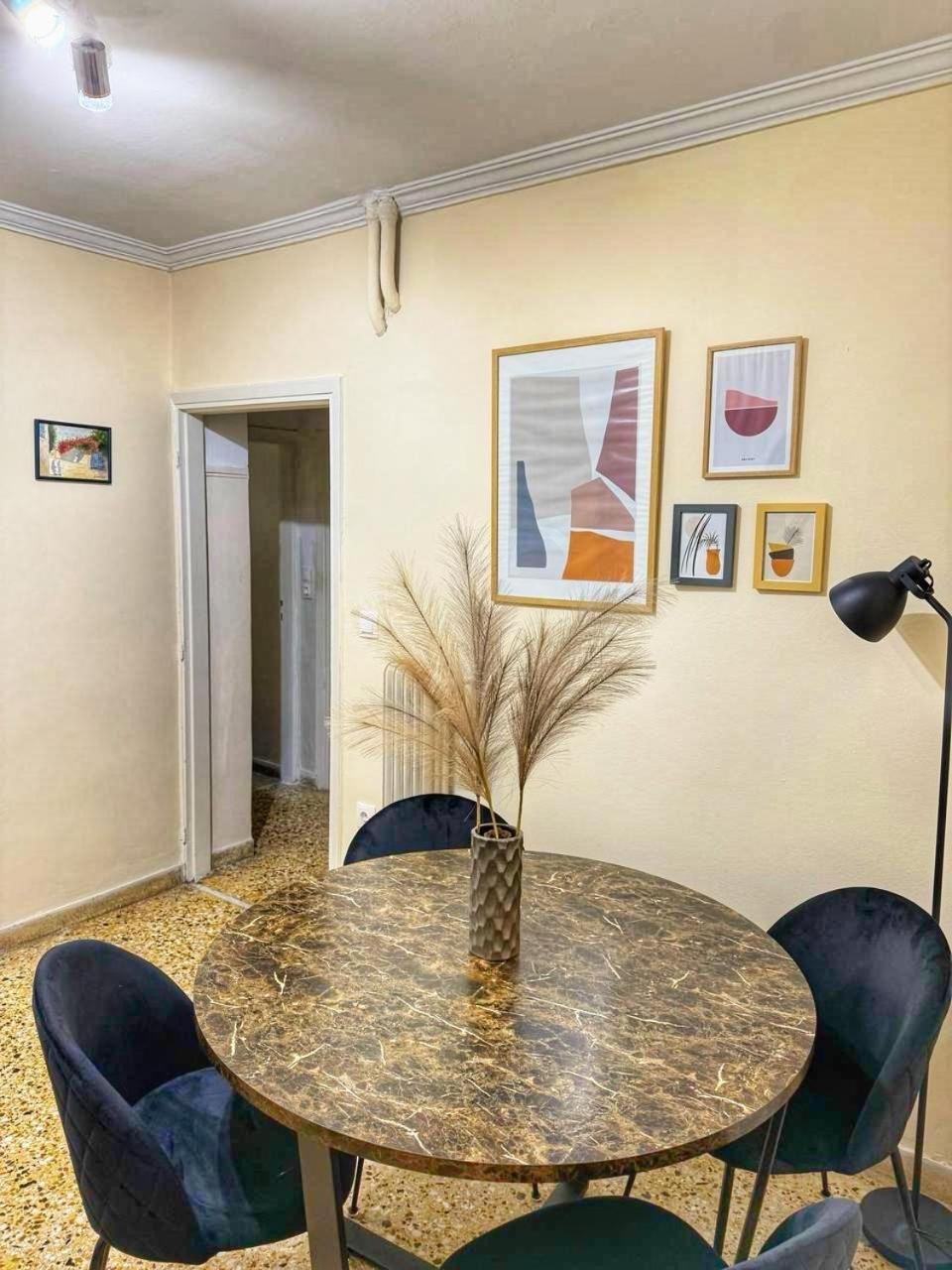 Modern Apartment In The Heart Of Athens Near Acropolis Esterno foto